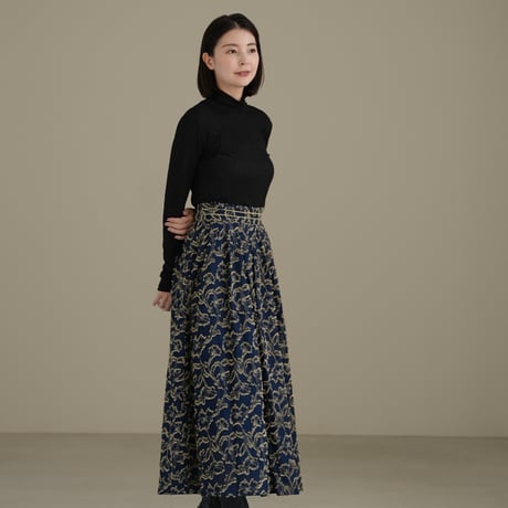 ladies Maison Flare skirt / navy jacquard