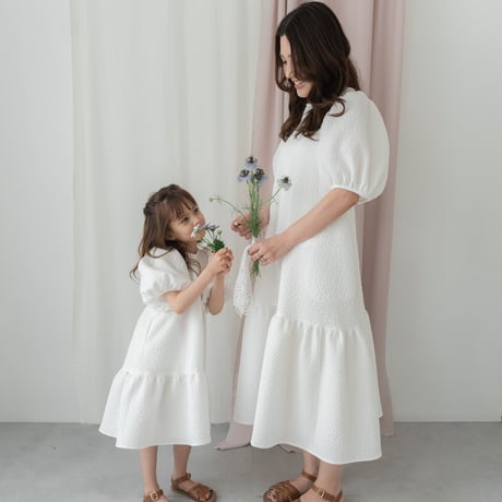 kids Back ribbon dress / white