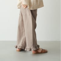Frill sabrina pants / moca