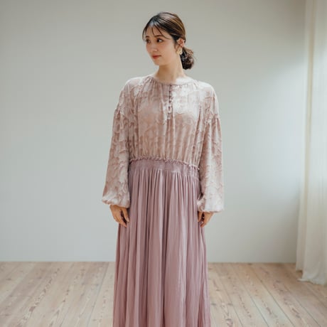 ladies Docking dress / dusty pink flower