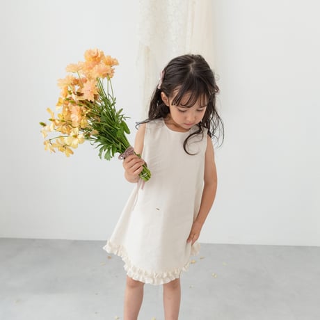 Cloudy dress / milk