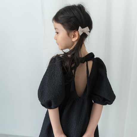 kids Back ribbon dress / black