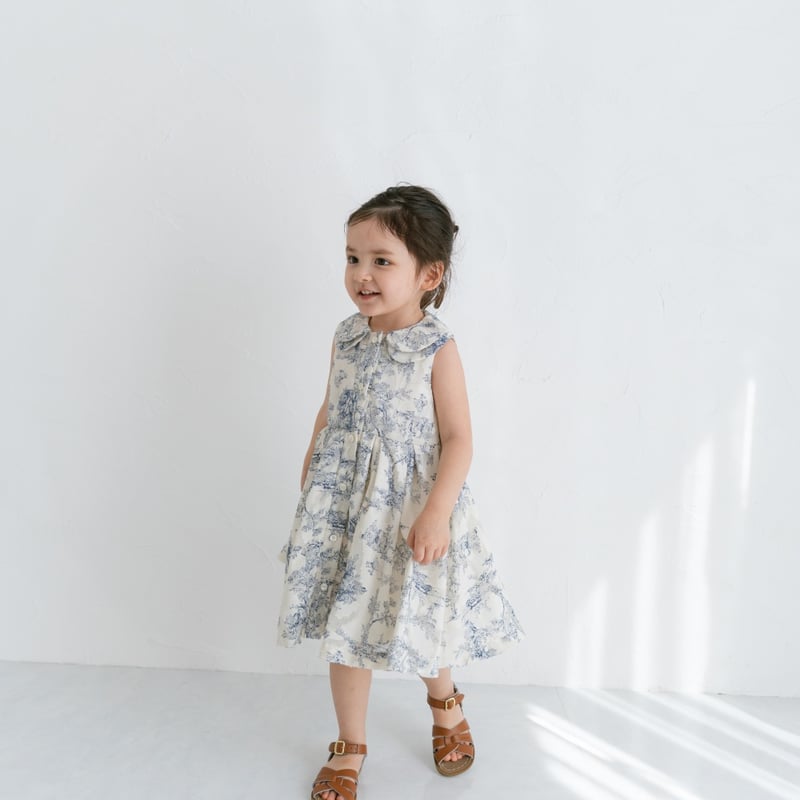 Lala dress / toile de jouy - vanilla | june -li Lala dress / toile de jouy - vanilla | june -li