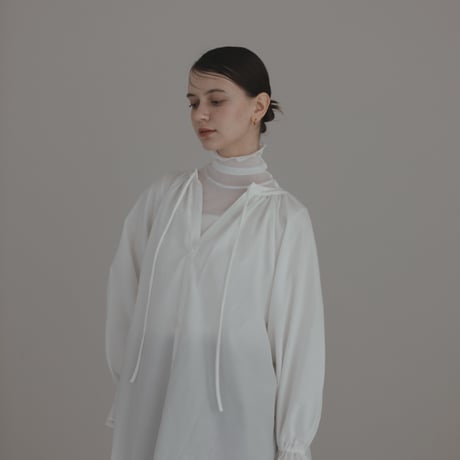 ladies Candy sleeve blouse / white