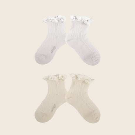 Collegien / Annette - Lightweight Pointelle Socks with Lace Frill