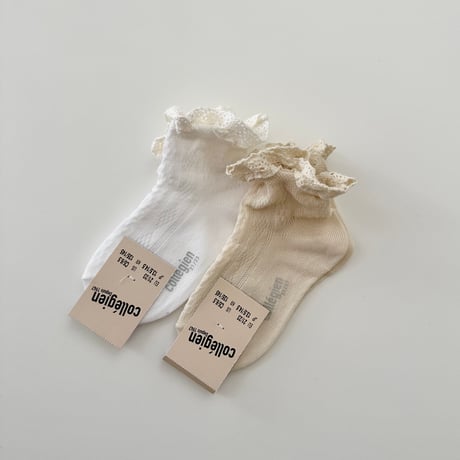 Collegien / Annette - Lightweight Pointelle Socks with Lace Frill