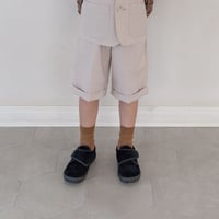 Short pants / biscuit