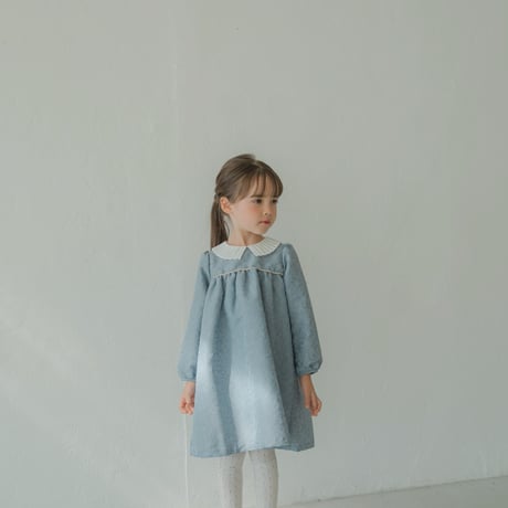 Petal / light blue