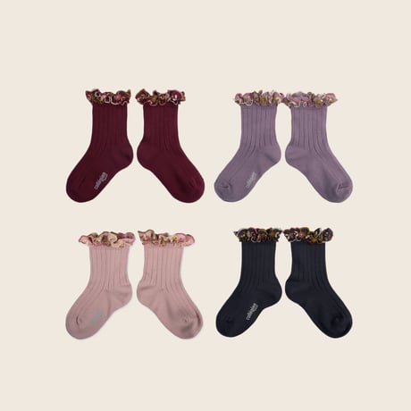 Collegien / Anémone - Embroidered Ruffle Ribbed Ankle Socks
