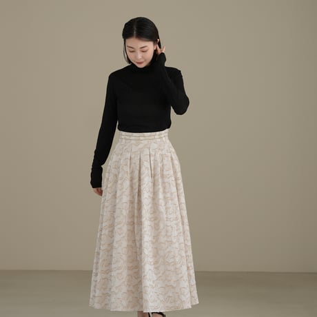ladies Maison Flare skirt / milk tea jacquard