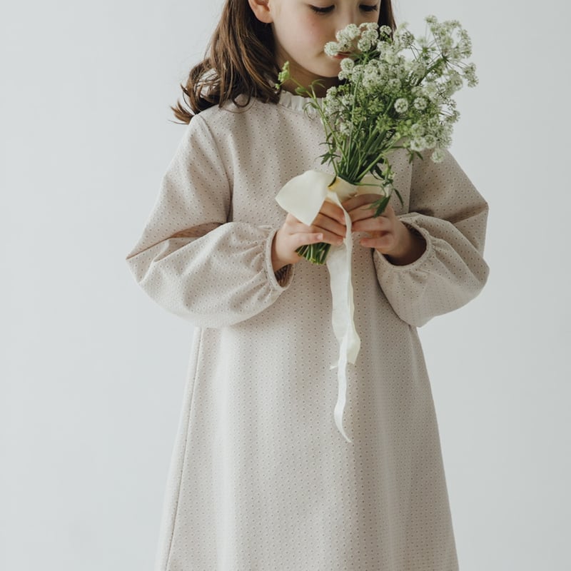 Laria / ecru | june -little closet-