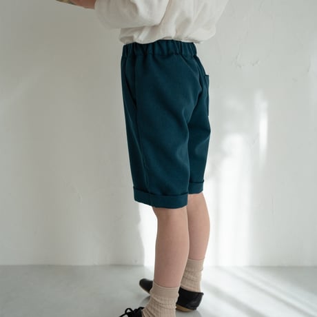 Short pants / peter green