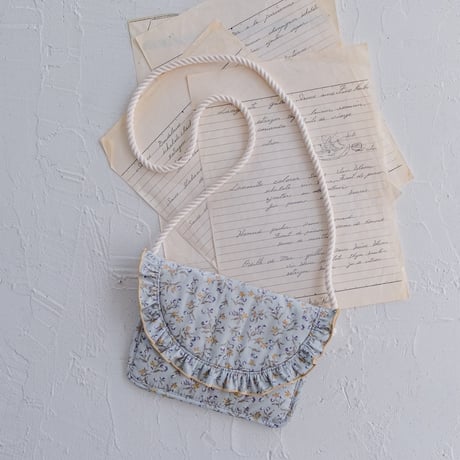 Square frill pochette / blue flower
