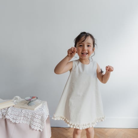 Cloudy dress / milk