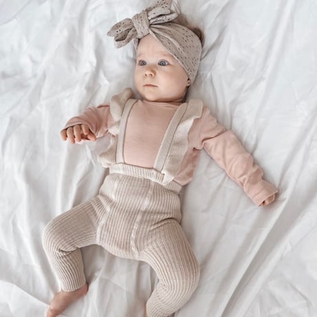 condor / Warm cotton leggings with flounced suspenders