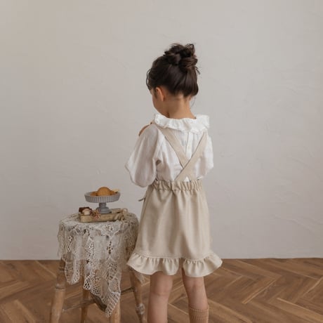 Frill suspender skirt / tweed milk