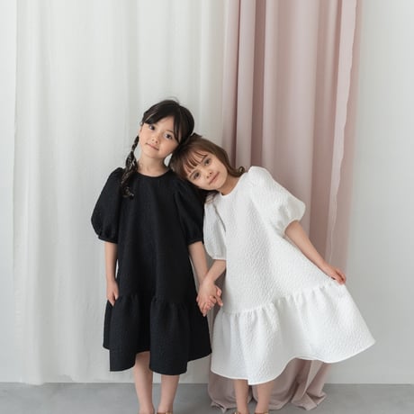 kids Back ribbon dress / black
