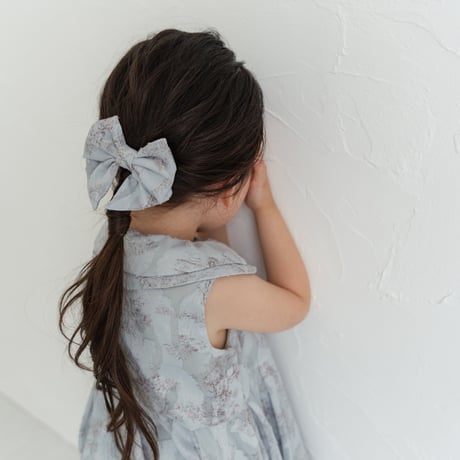 Hair ribbon pin / toile de jouy - blue