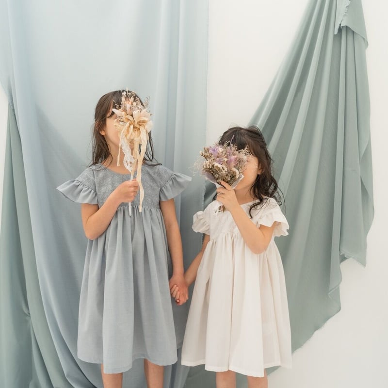 Drop shoulder dress / white | june -little closet-