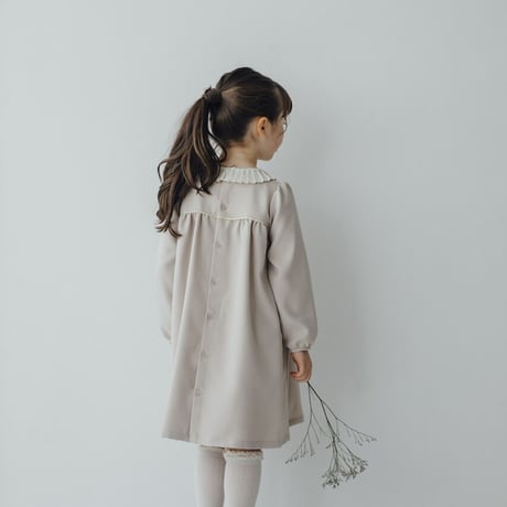 Petal / milk beige