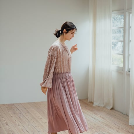 ladies Docking dress / dusty pink flower