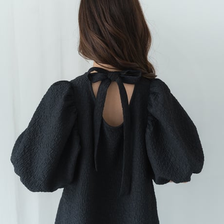 ladies Back ribbon dress / black