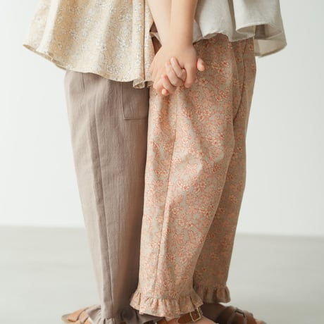 Frill sabrina pants / moca