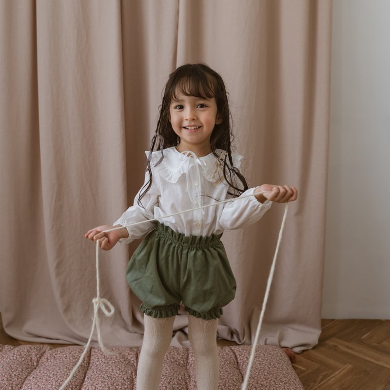 Pumpkin pants / sage green | june -little closet-