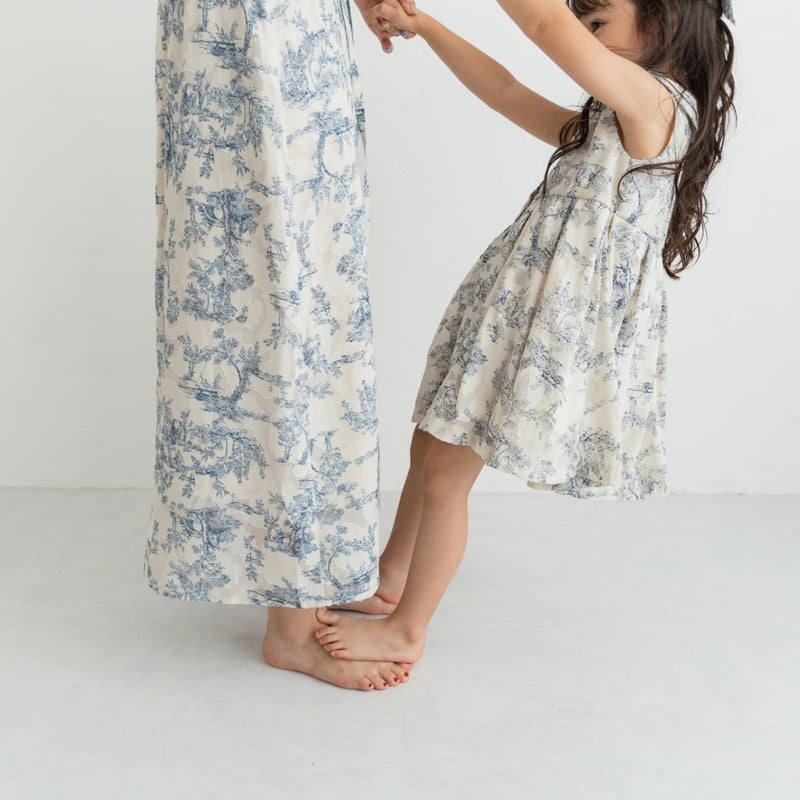 Lala dress / toile de jouy - vanilla | june -li Lala dress / toile de jouy - vanilla | june -li