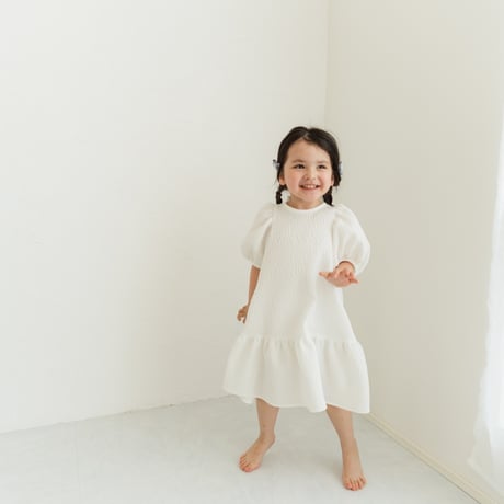 kids Back ribbon dress / white