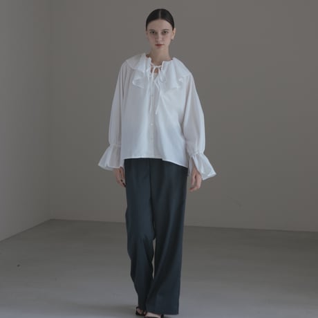 ladies Flare blouse / white