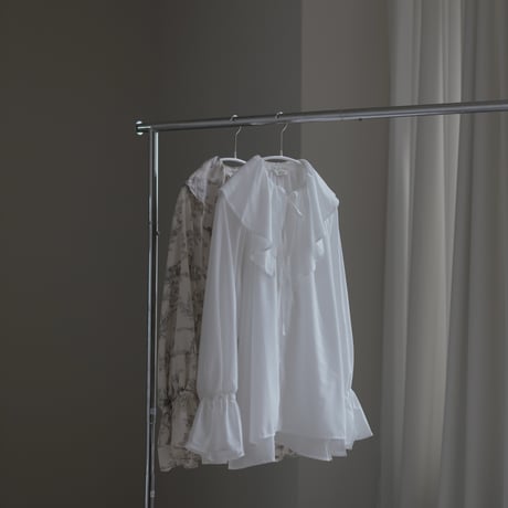 ladies Flare blouse / white