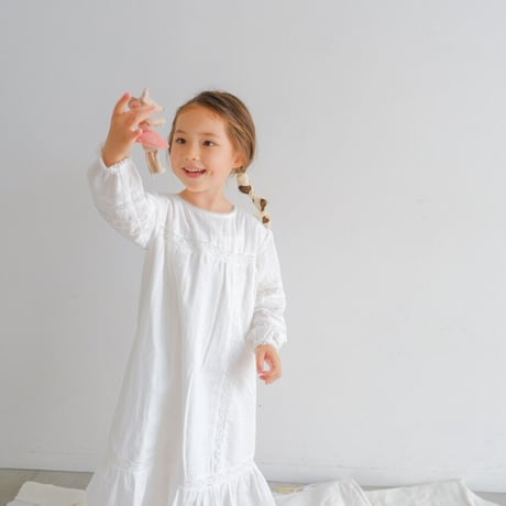 Night dress  / white