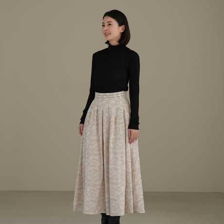 ladies Maison Flare skirt / milk tea jacquard