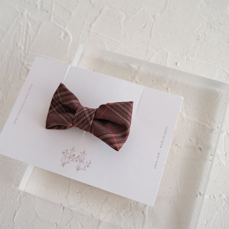 Bow tie