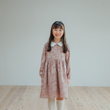 Anna / dusty pink flower