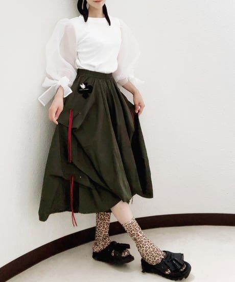 Irregular hem pants