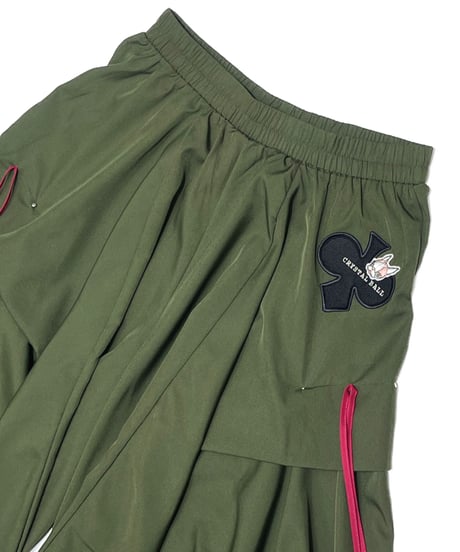 Irregular hem pants