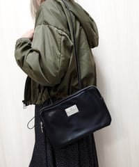 【限定再入荷】スクエアダブルZIPバッグ