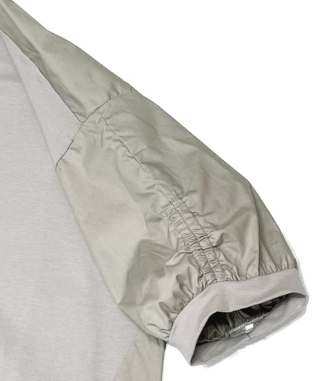 Gathered-sleeve Curved-hem Tops