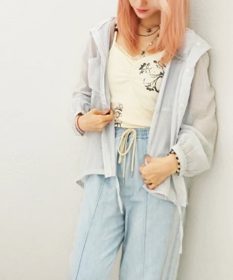 【限定再入荷】シアーストライプフーディーブラウス