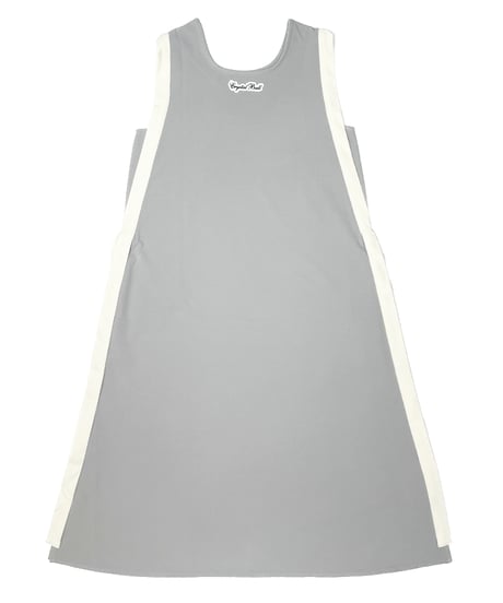 Side tape Sleeveless One-piece