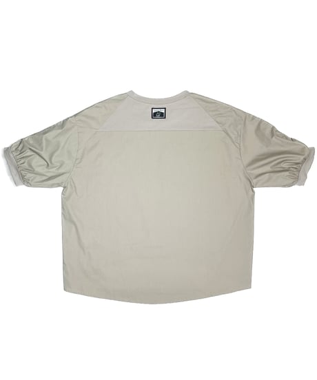 Gathered-sleeve Curved-hem Tops