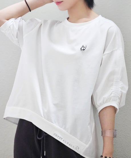 Gathered-sleeve Curved-hem Tops