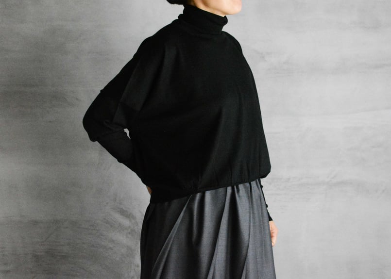 ドゥロワー 22AW 定価9.6万円 高級 タートルニット ゆったり カシミヤ ドゥロワー 22AW 定価9.6万円 高級 タートルニット ゆったり