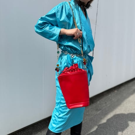 red bucket shoulder bag