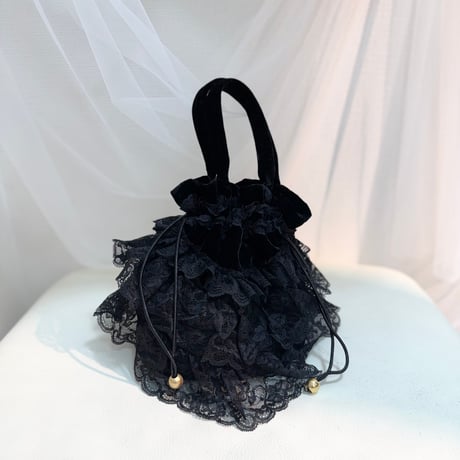 velours×lace kinchaku bag