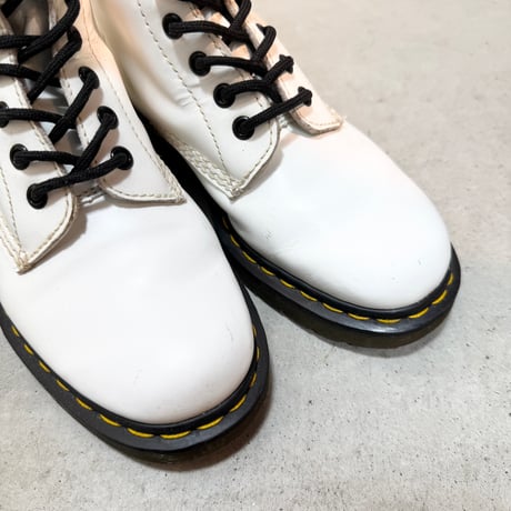 Dr.Martens//10hall white boots