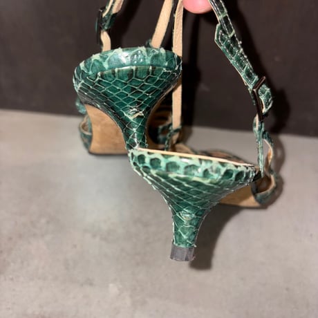made in Italy python pointed-toe mules