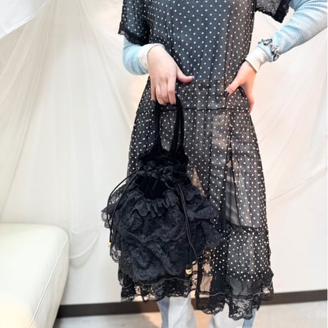 velours×lace kinchaku bag